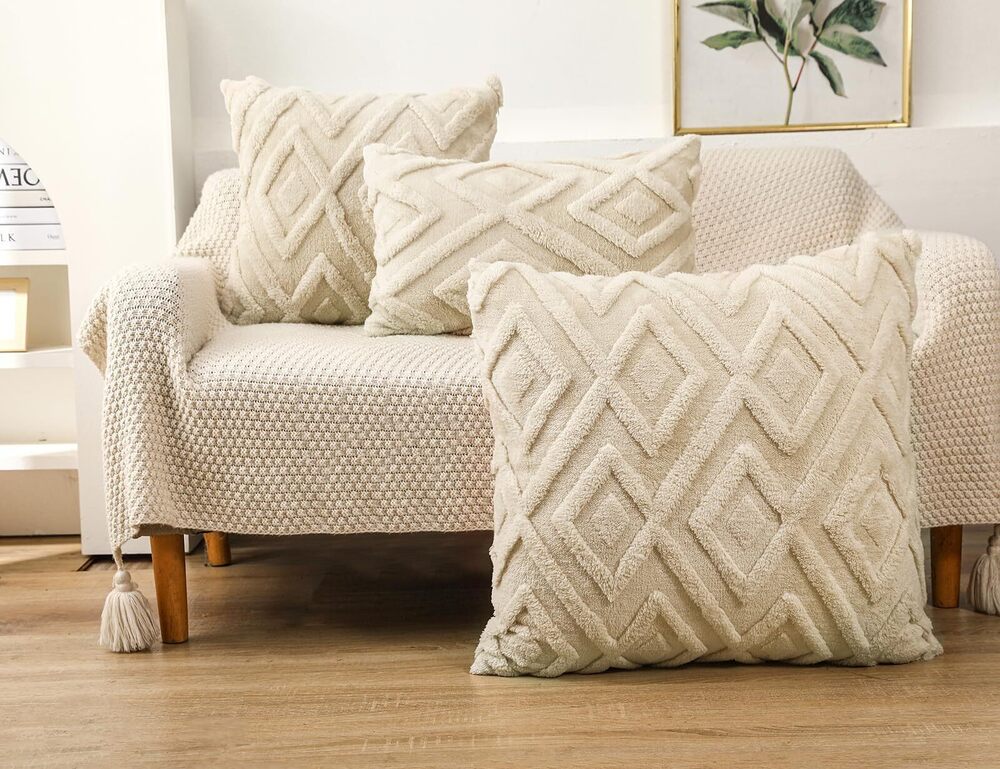 6198 Set of 2 Faux Fur Beige Throw Pillow Covers 18x18,Soft Checkborad - Picture 3 of 5